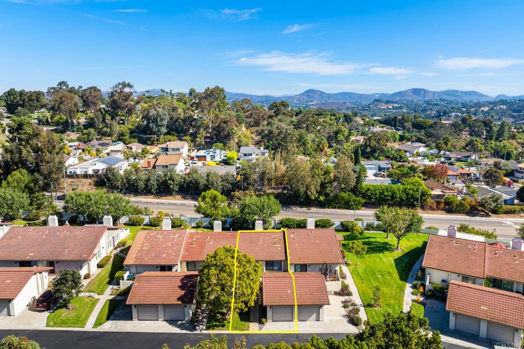 1944 Springdale Lane
