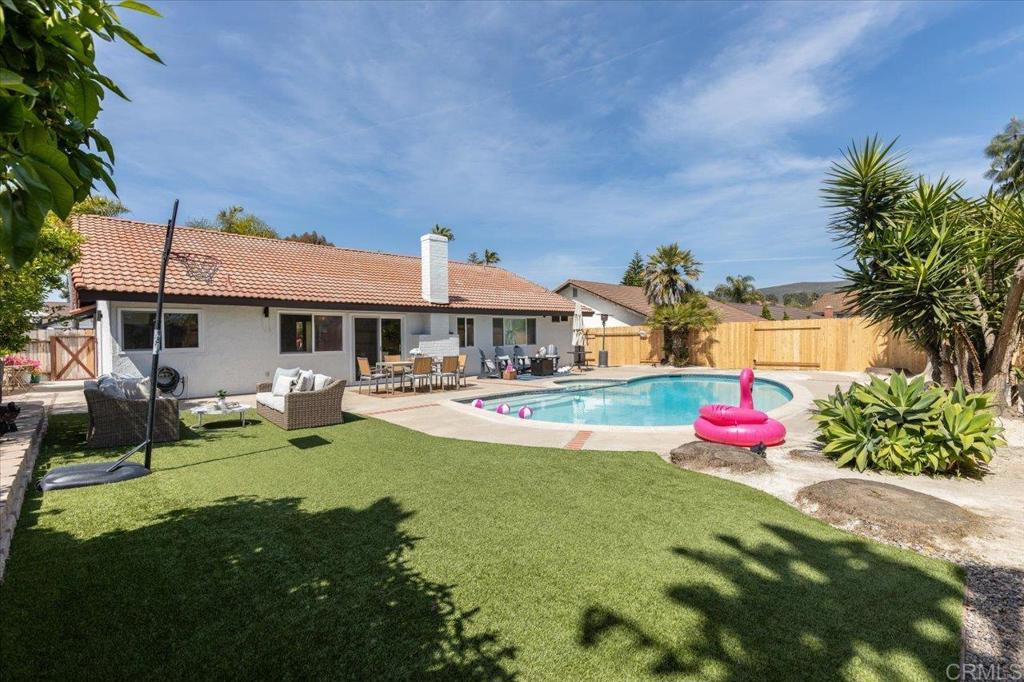 3023 Segovia Way