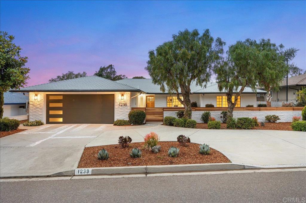 1238 San Julian Dr