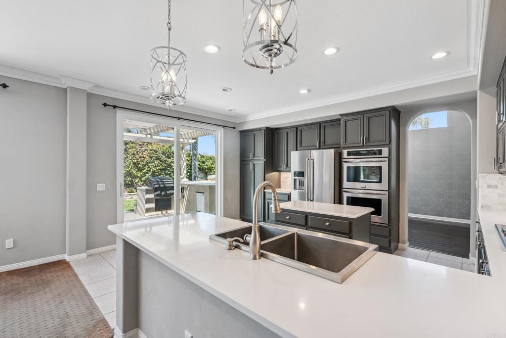 6618 Vireo Court