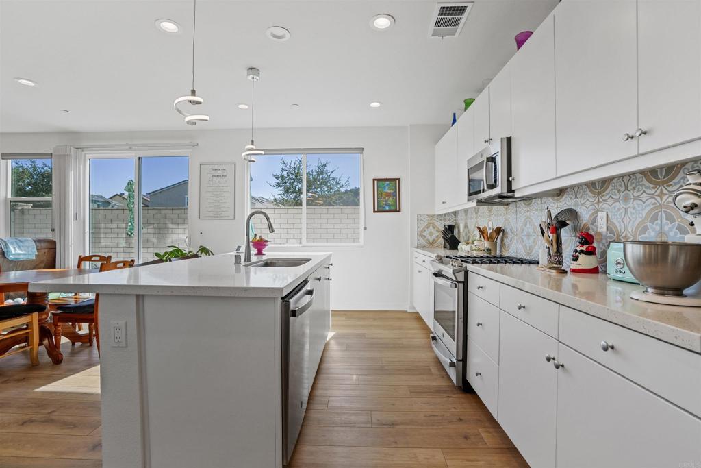 27608 Konyn Court