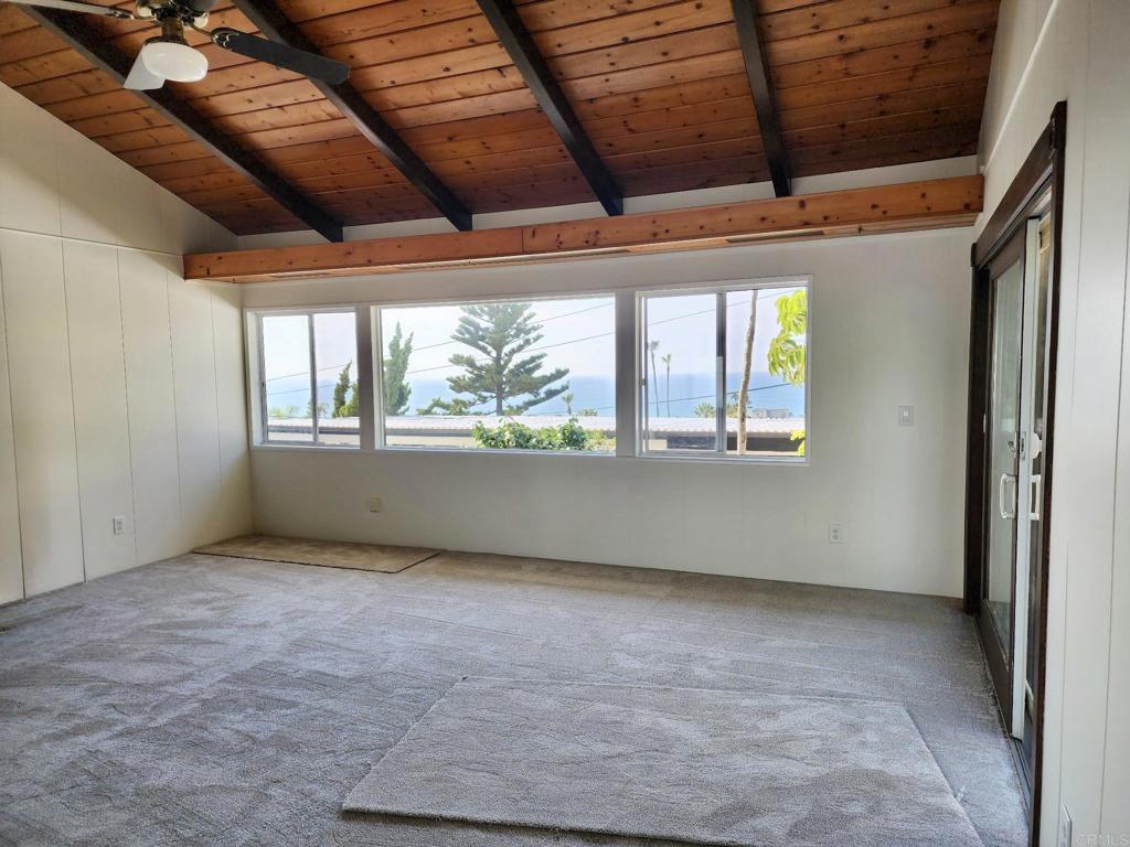 4452 Orchard Avenue