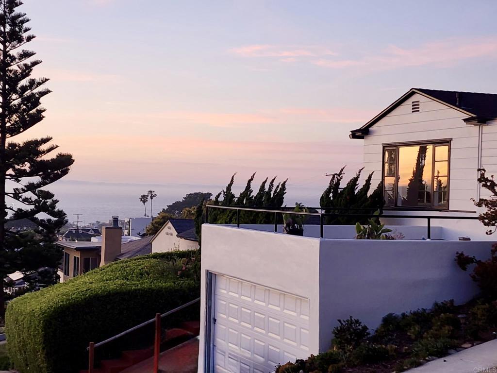4452 Orchard Avenue