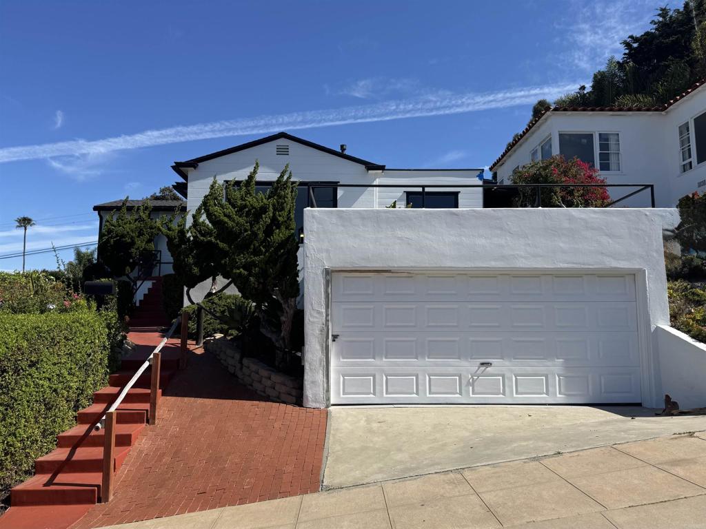 4452 Orchard Avenue