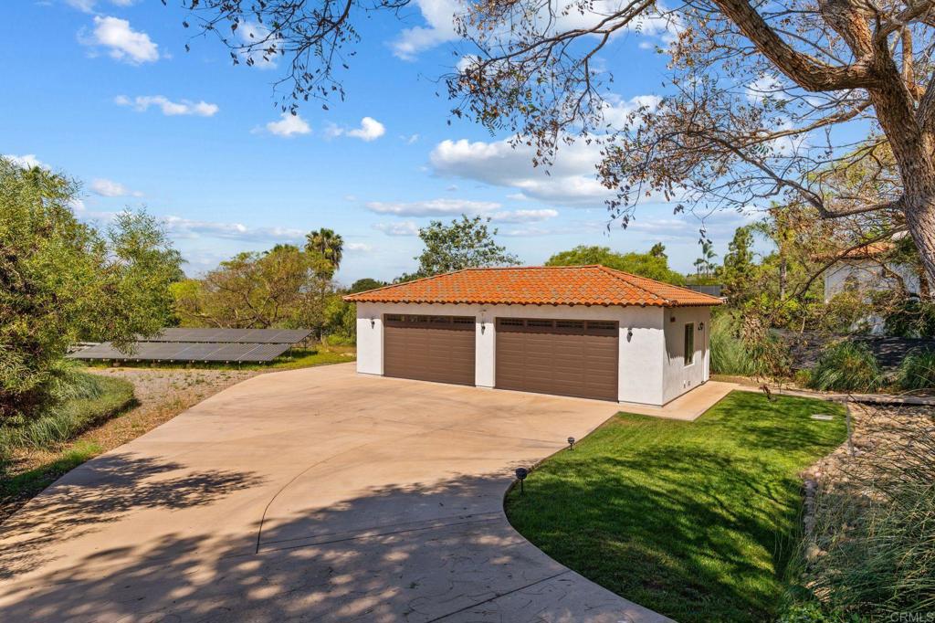 3472 Calle Margarita