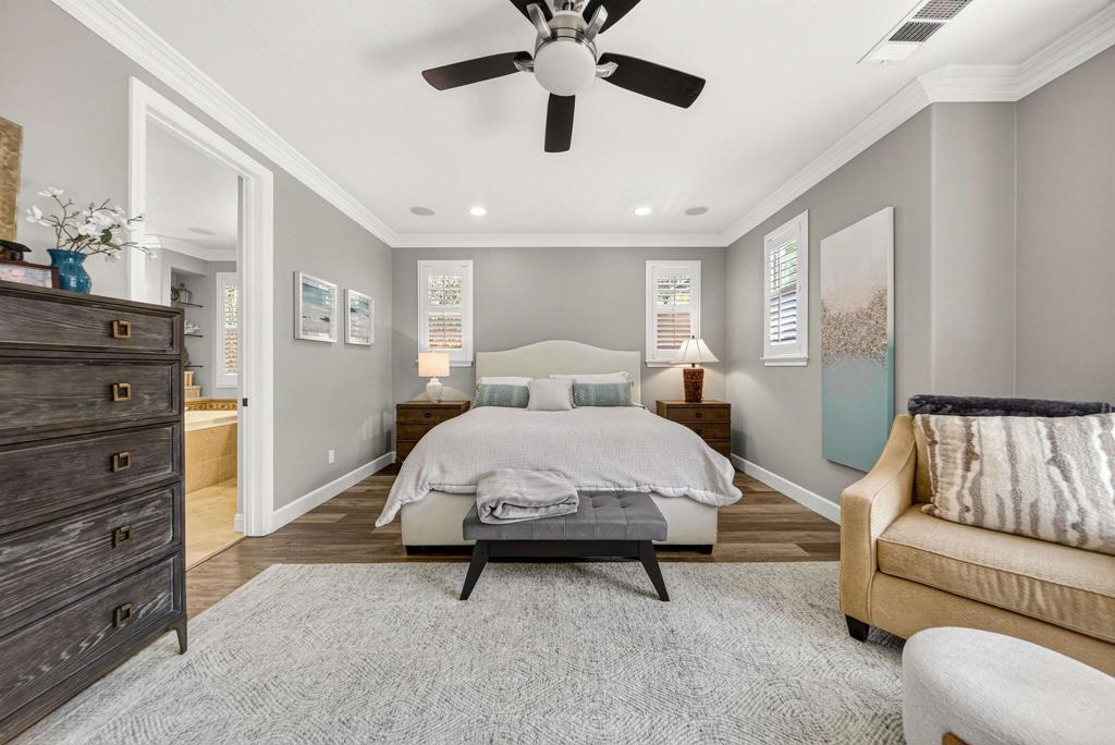2800 Dove Tail Drive