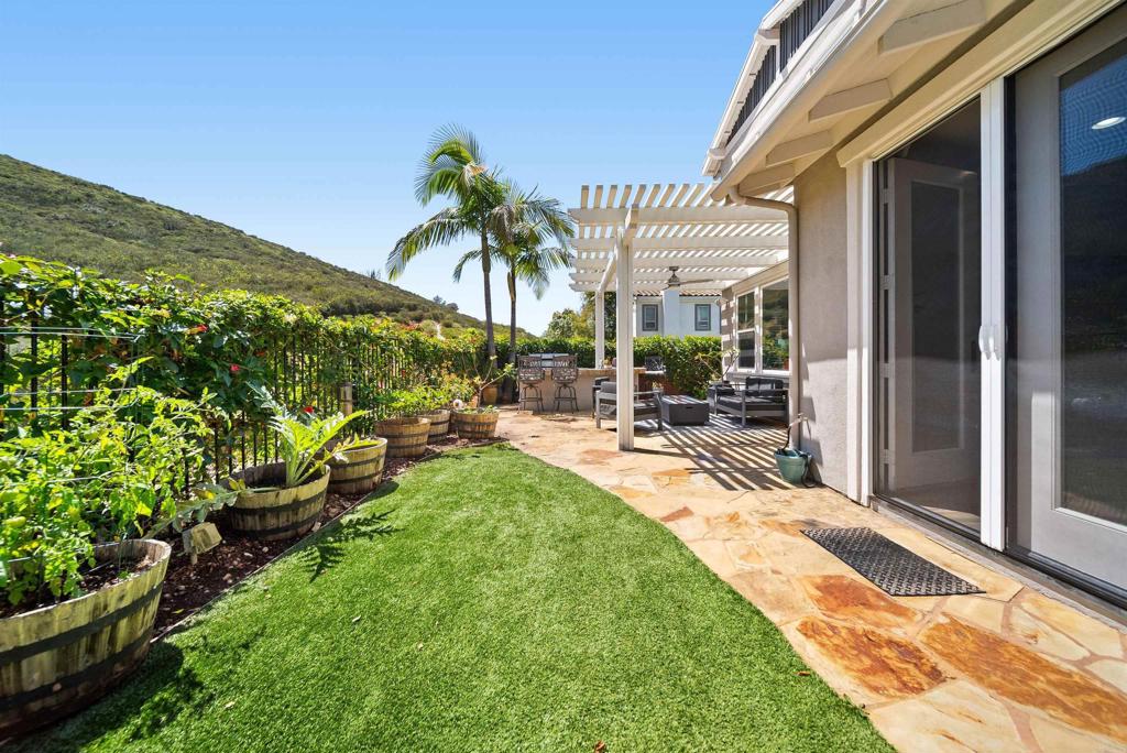 2800 Dove Tail Drive