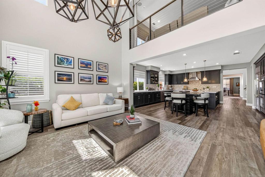 2800 Dove Tail Drive