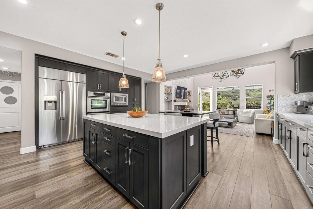 2800 Dove Tail Drive