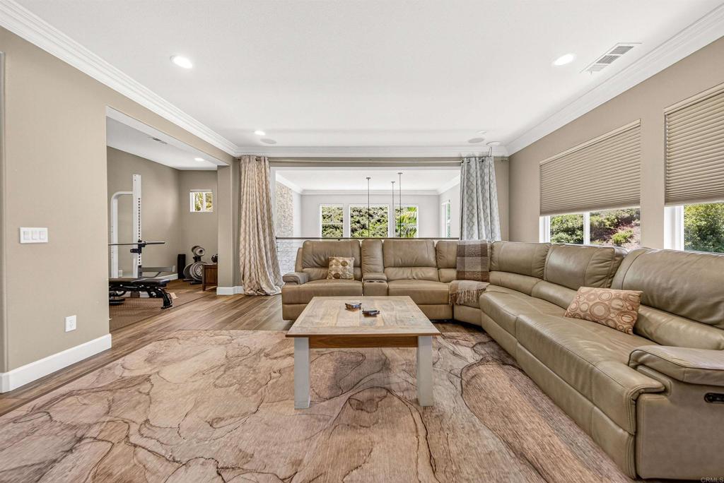 2800 Dove Tail Drive