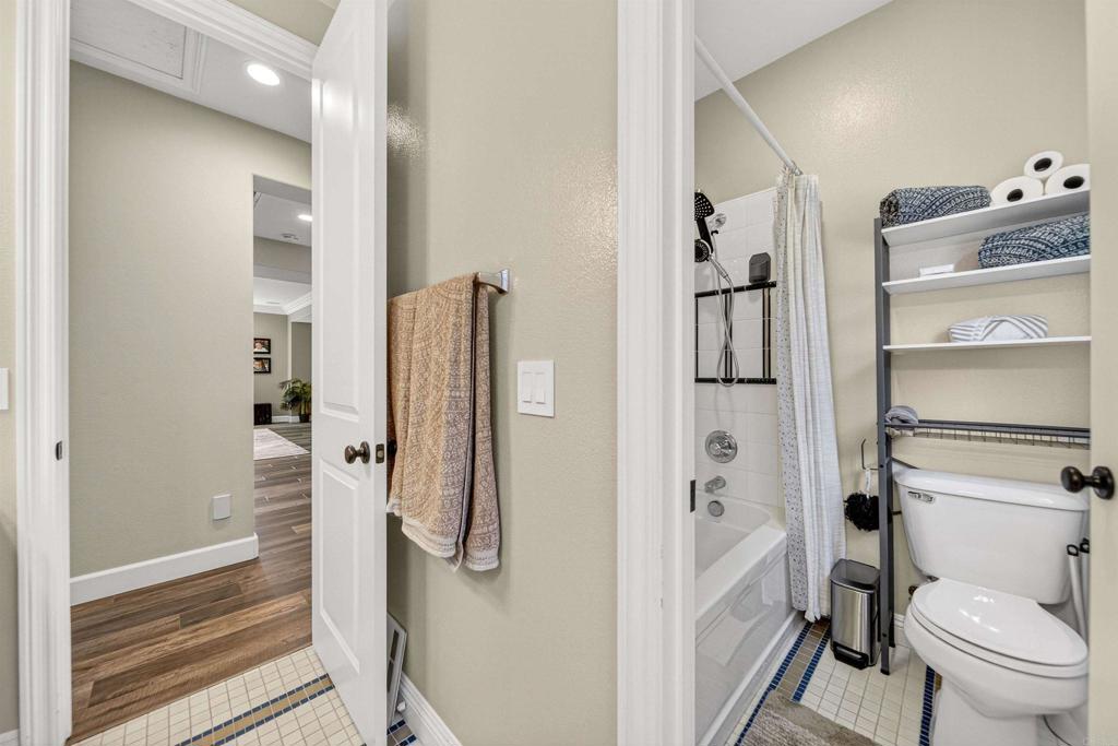 2800 Dove Tail Drive