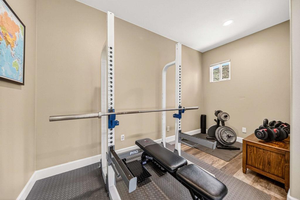 2800 Dove Tail Drive