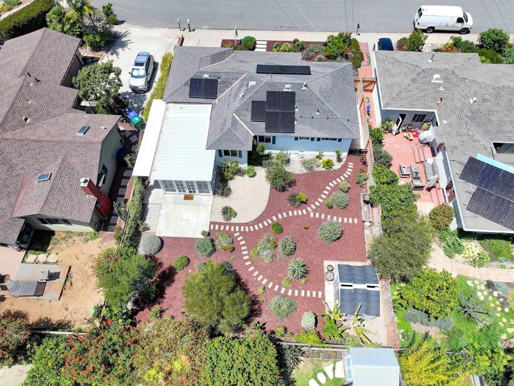 1117 Camelia Street