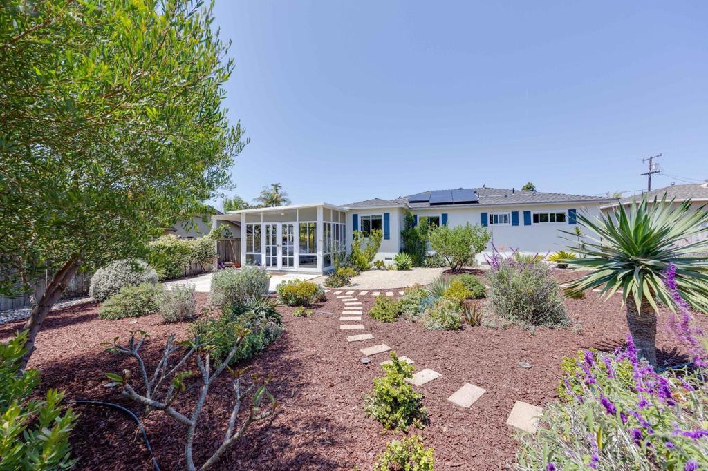 1117 Camelia Street