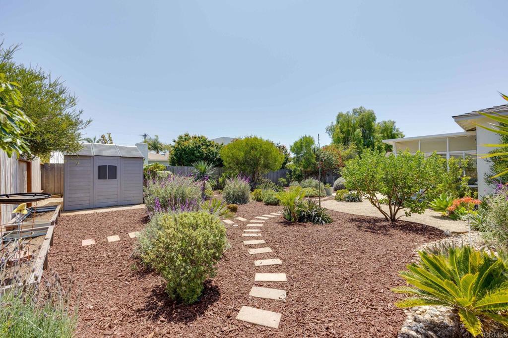 1117 Camelia Street