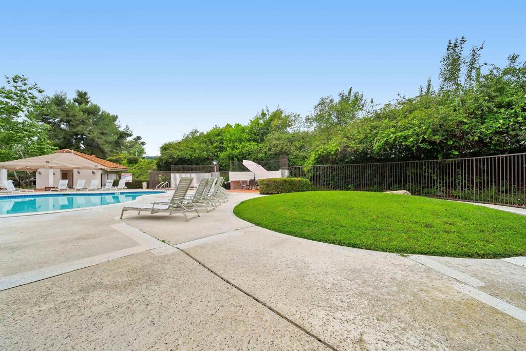 3143 Avenida Olmeda