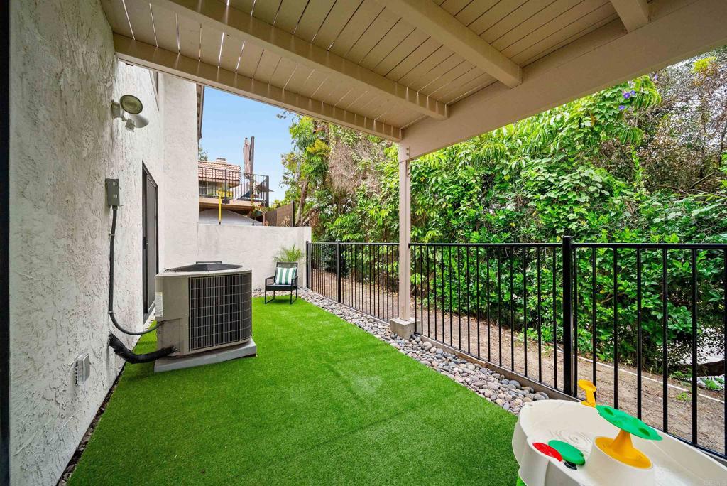 3143 Avenida Olmeda