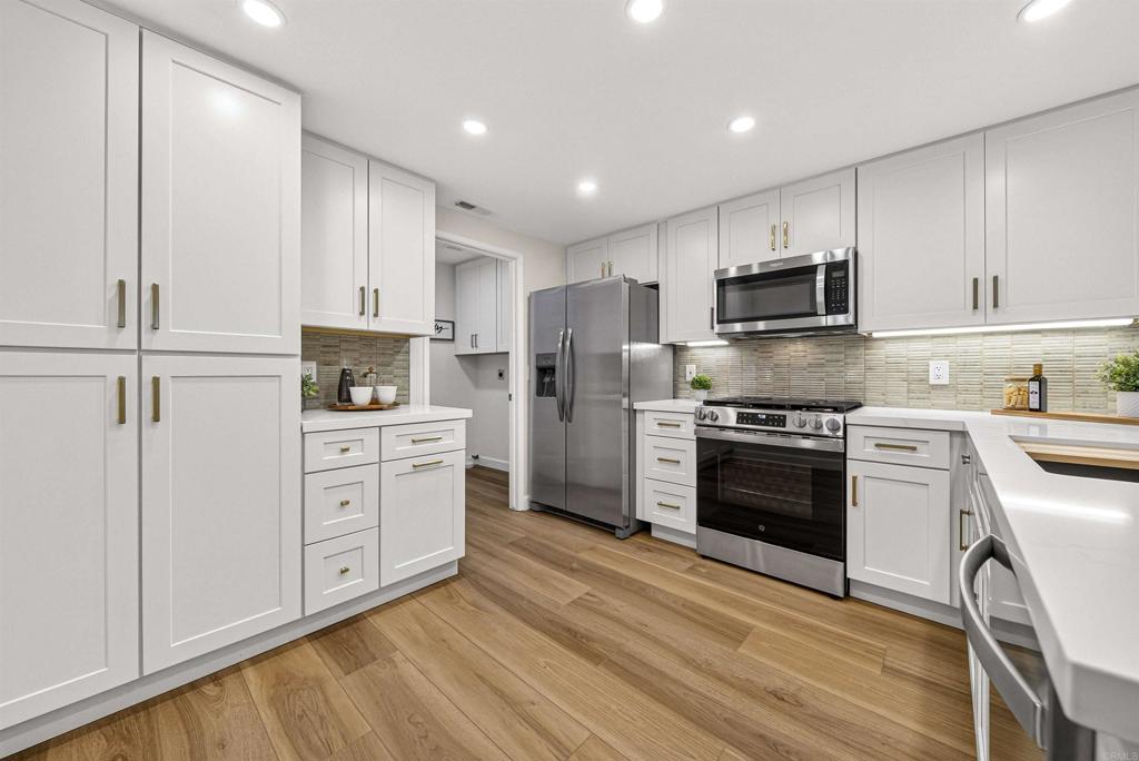 3143 Avenida Olmeda