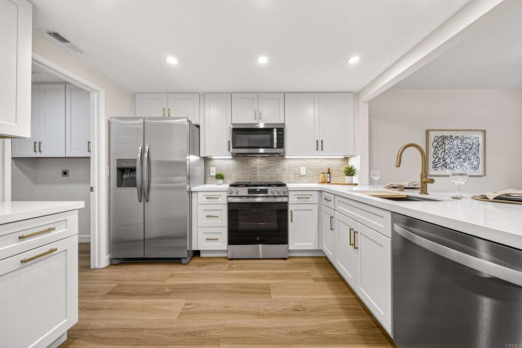 3143 Avenida Olmeda
