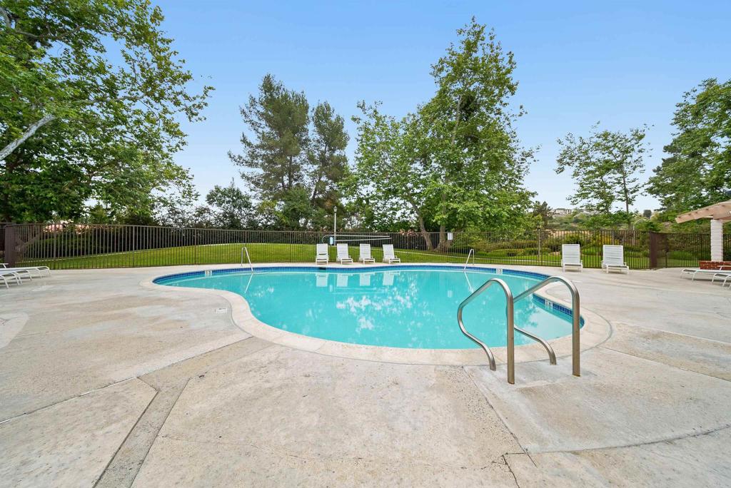 3143 Avenida Olmeda
