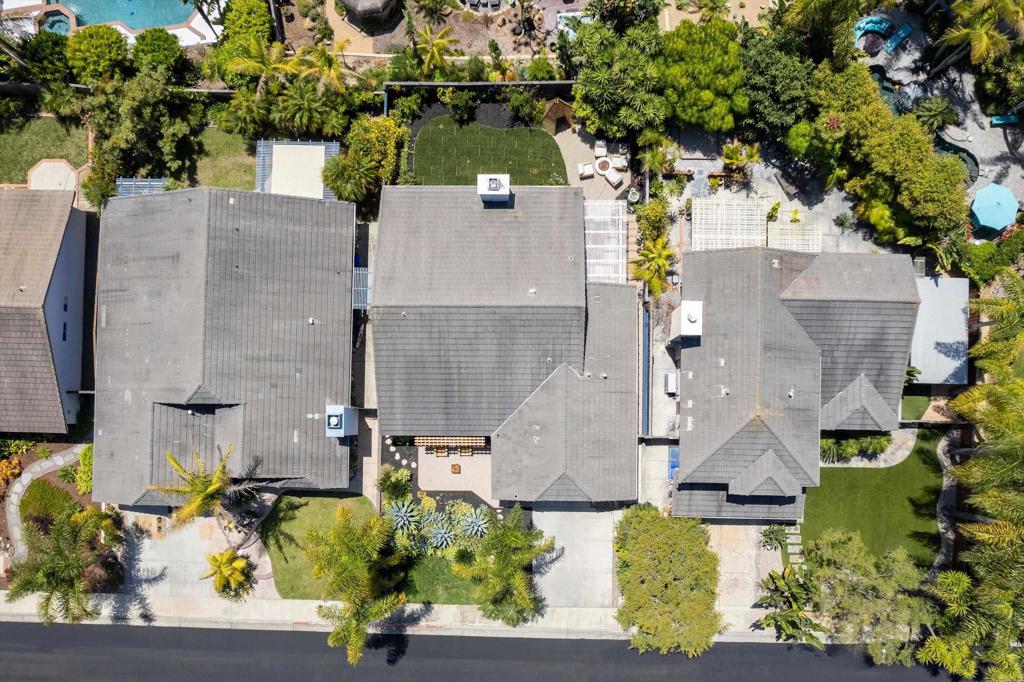 1821 Hawk View Drive