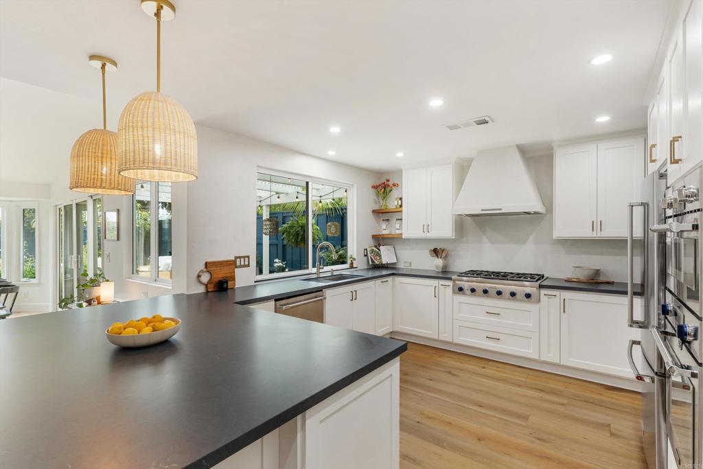 1821 Hawk View Drive