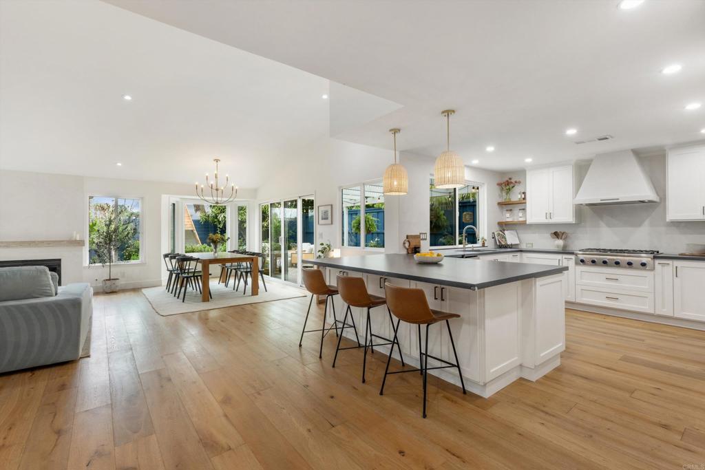 1821 Hawk View Drive