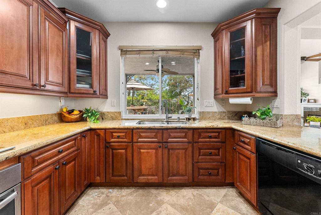 1546 Black Walnut Drive