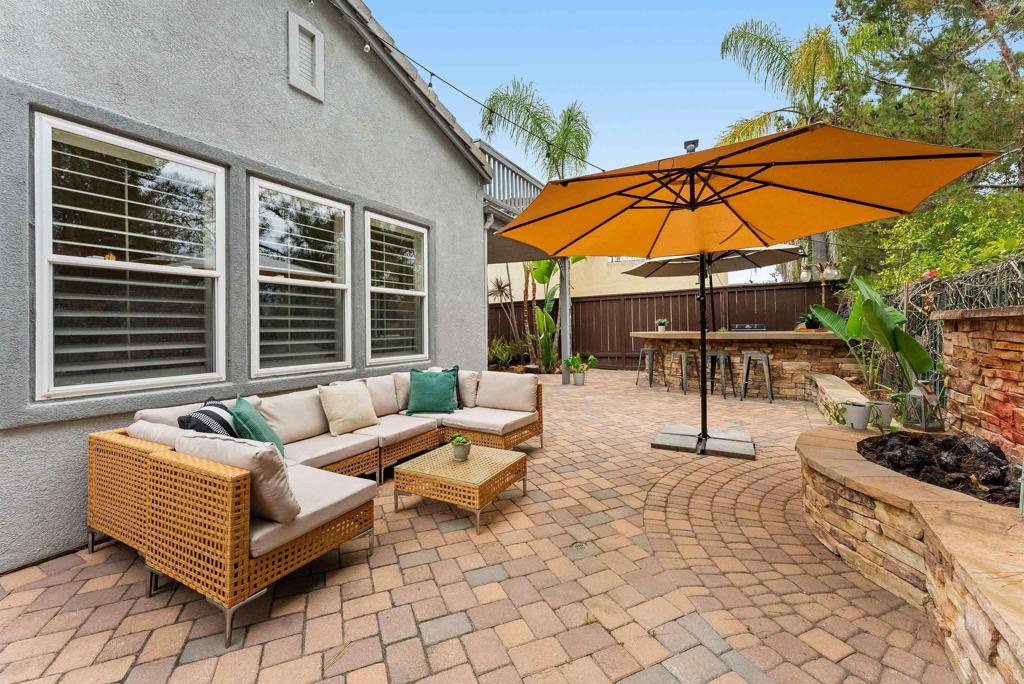 1546 Black Walnut Drive