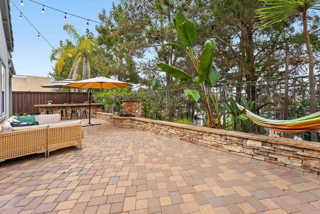 1546 Black Walnut Drive