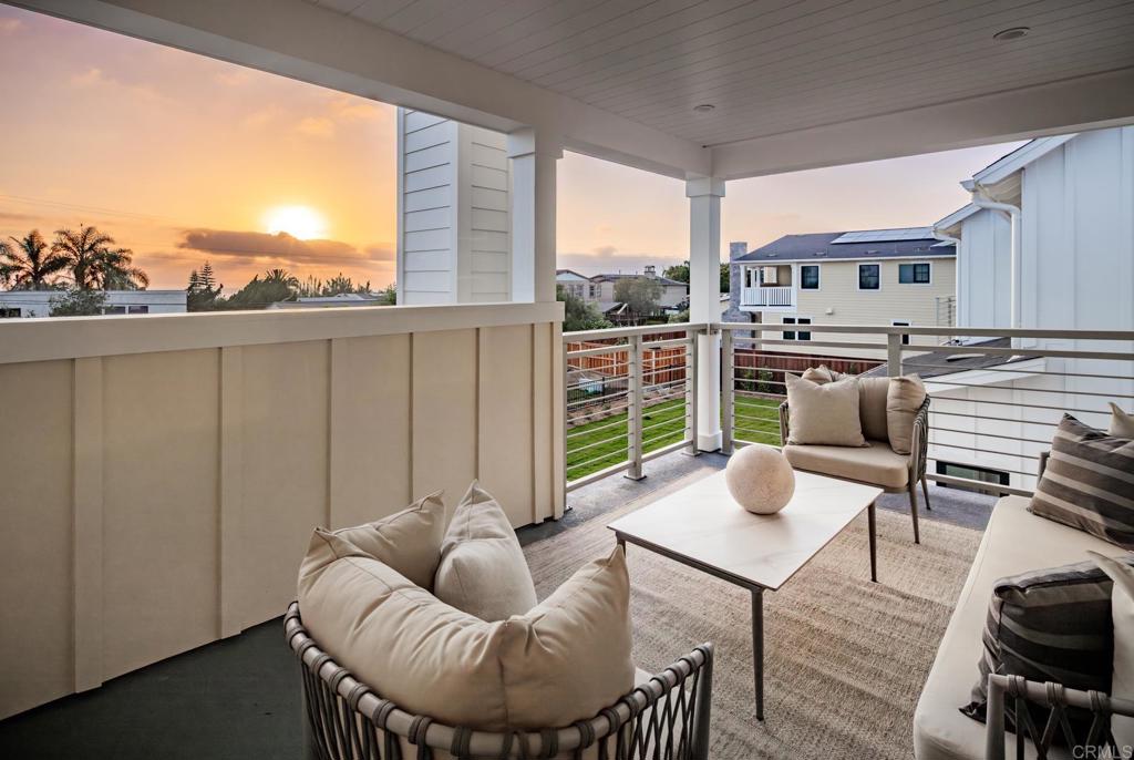 828 Conestoga Ct