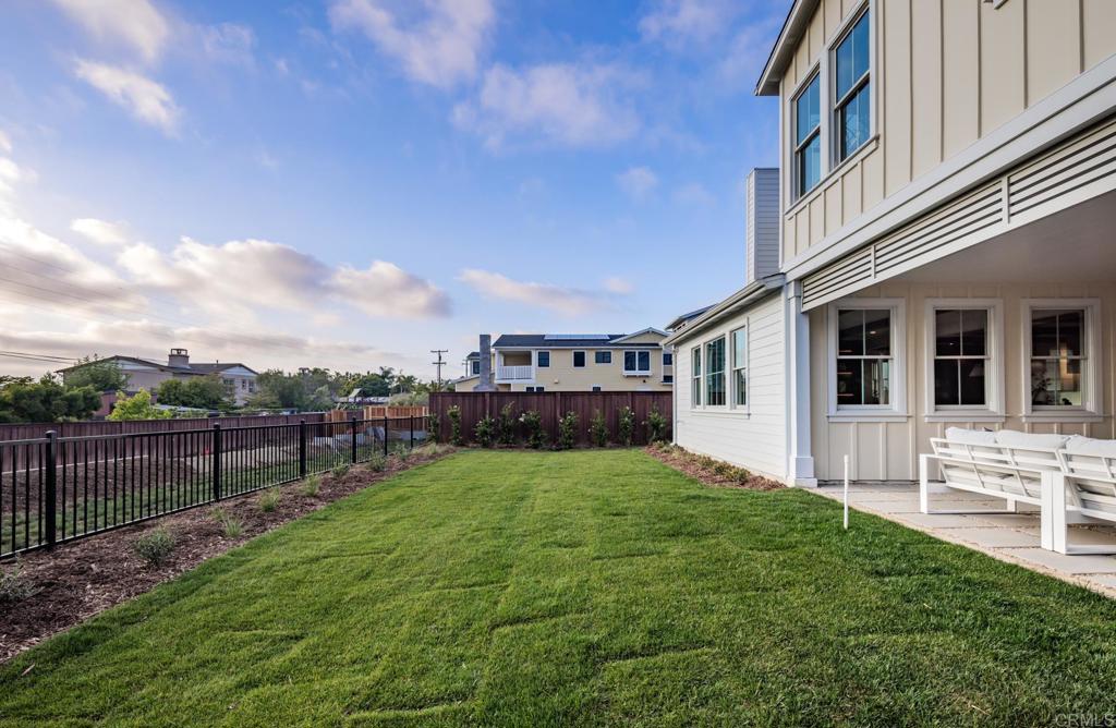 828 Conestoga Ct