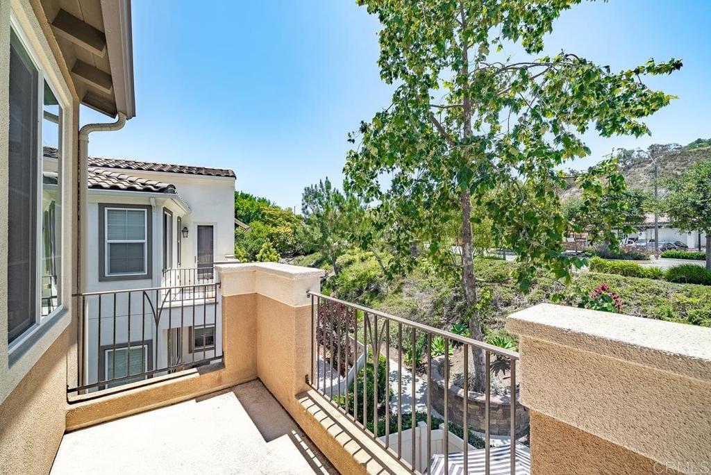 3387 Cordillera Court