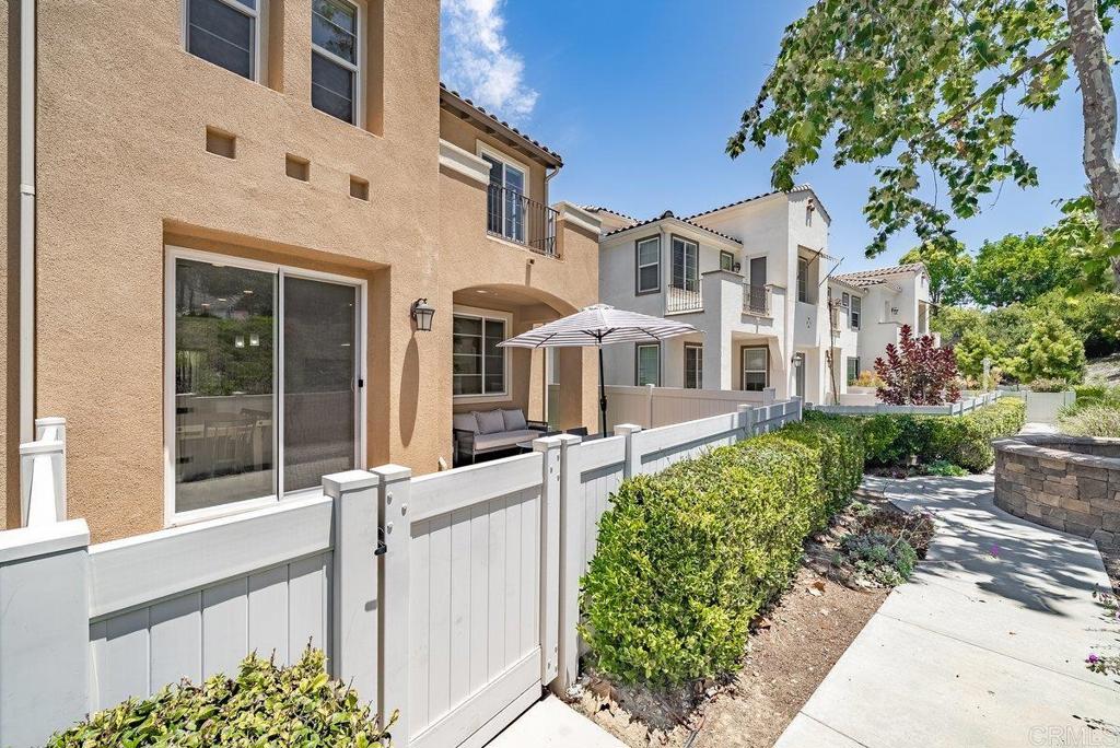 3387 Cordillera Court
