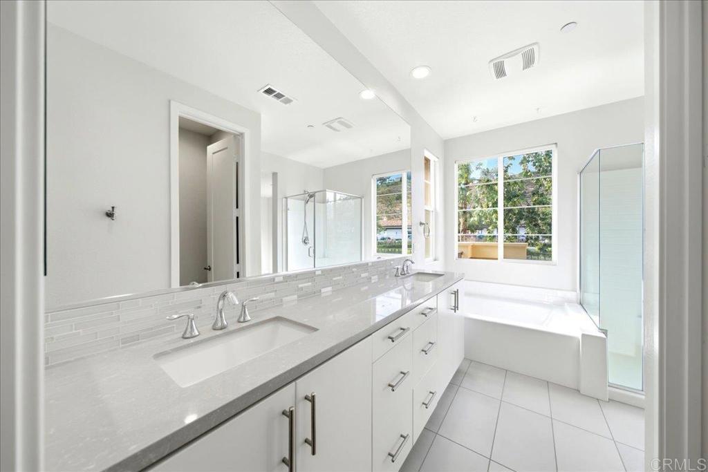 3387 Cordillera Court