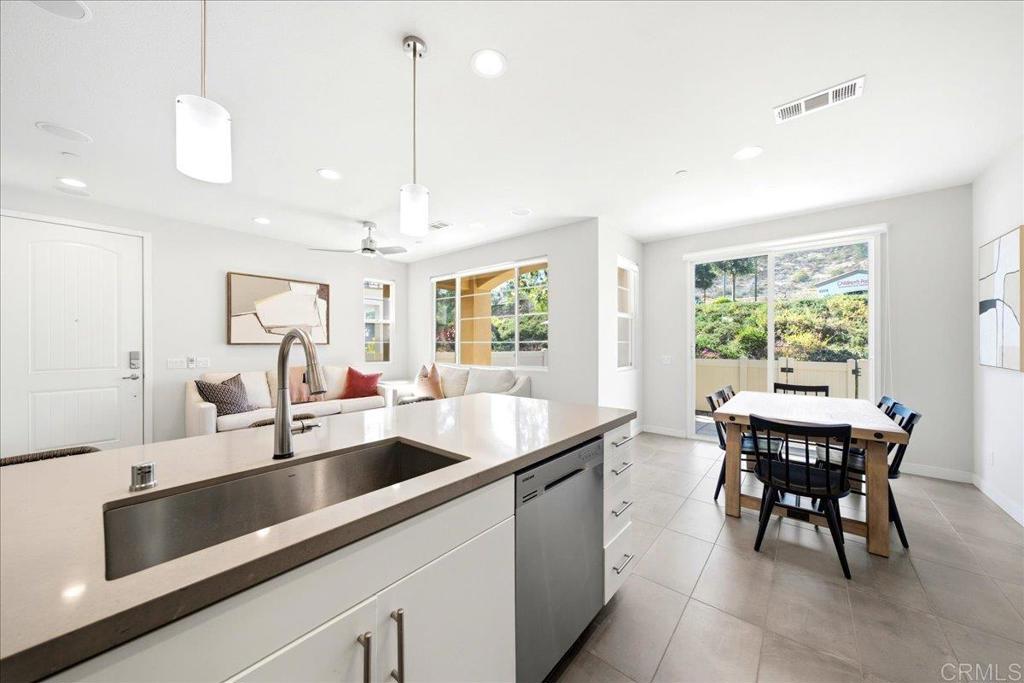3387 Cordillera Court