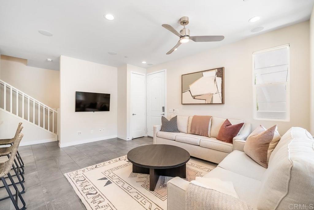 3387 Cordillera Court