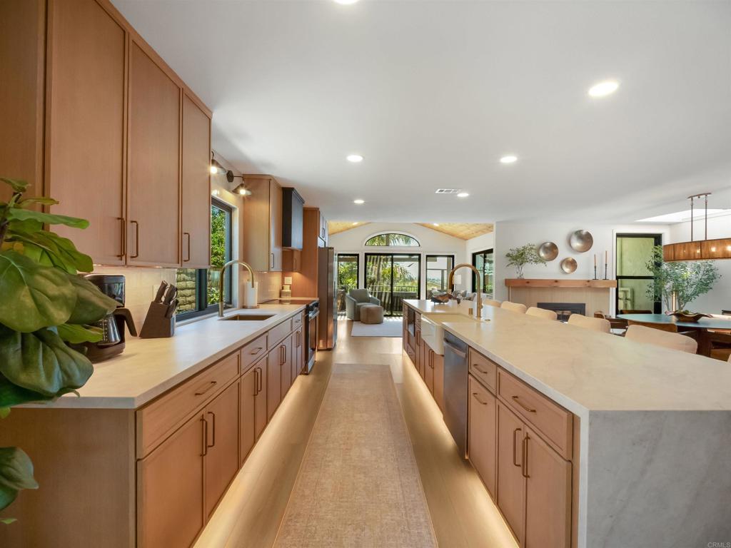 3985 Syme Drive
