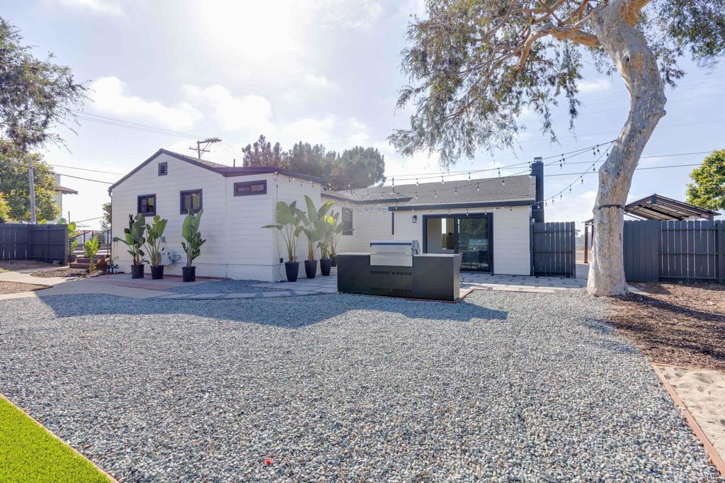 2101 Grandview Street
