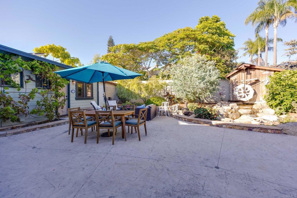1818 Avocado Road