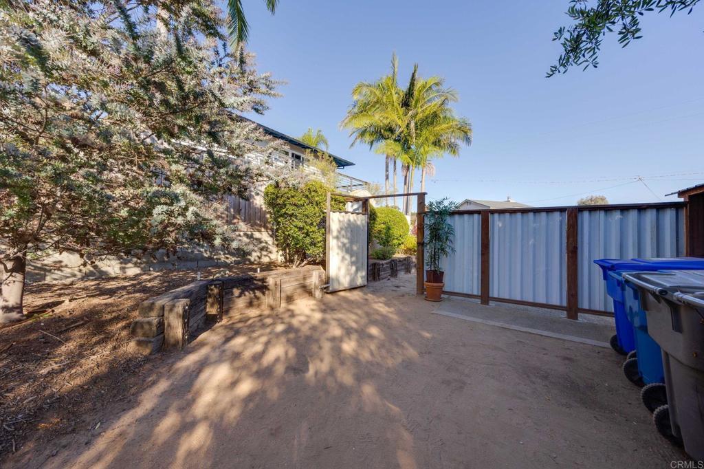 1818 Avocado Road