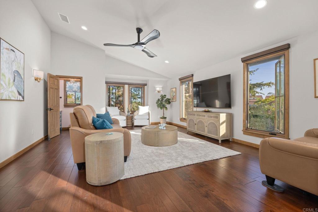 1818 Avocado Road
