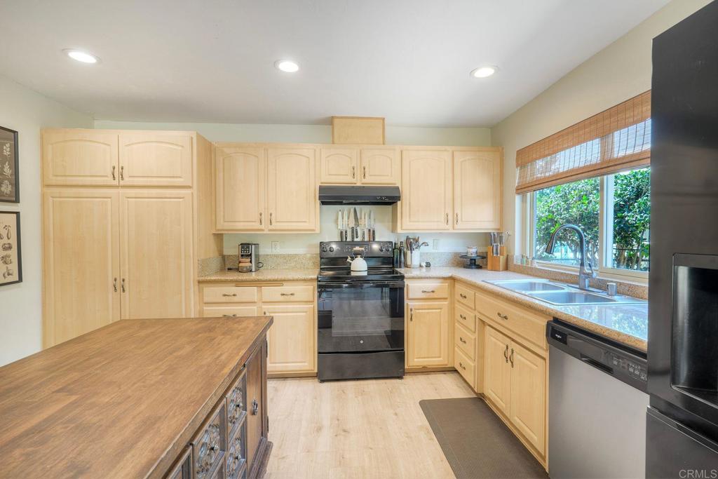 935 Tanya Lane