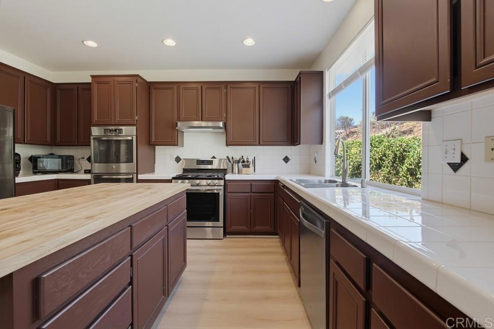 3350 Avocado Vista Lane