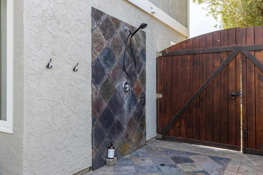 3978 Syme Drive