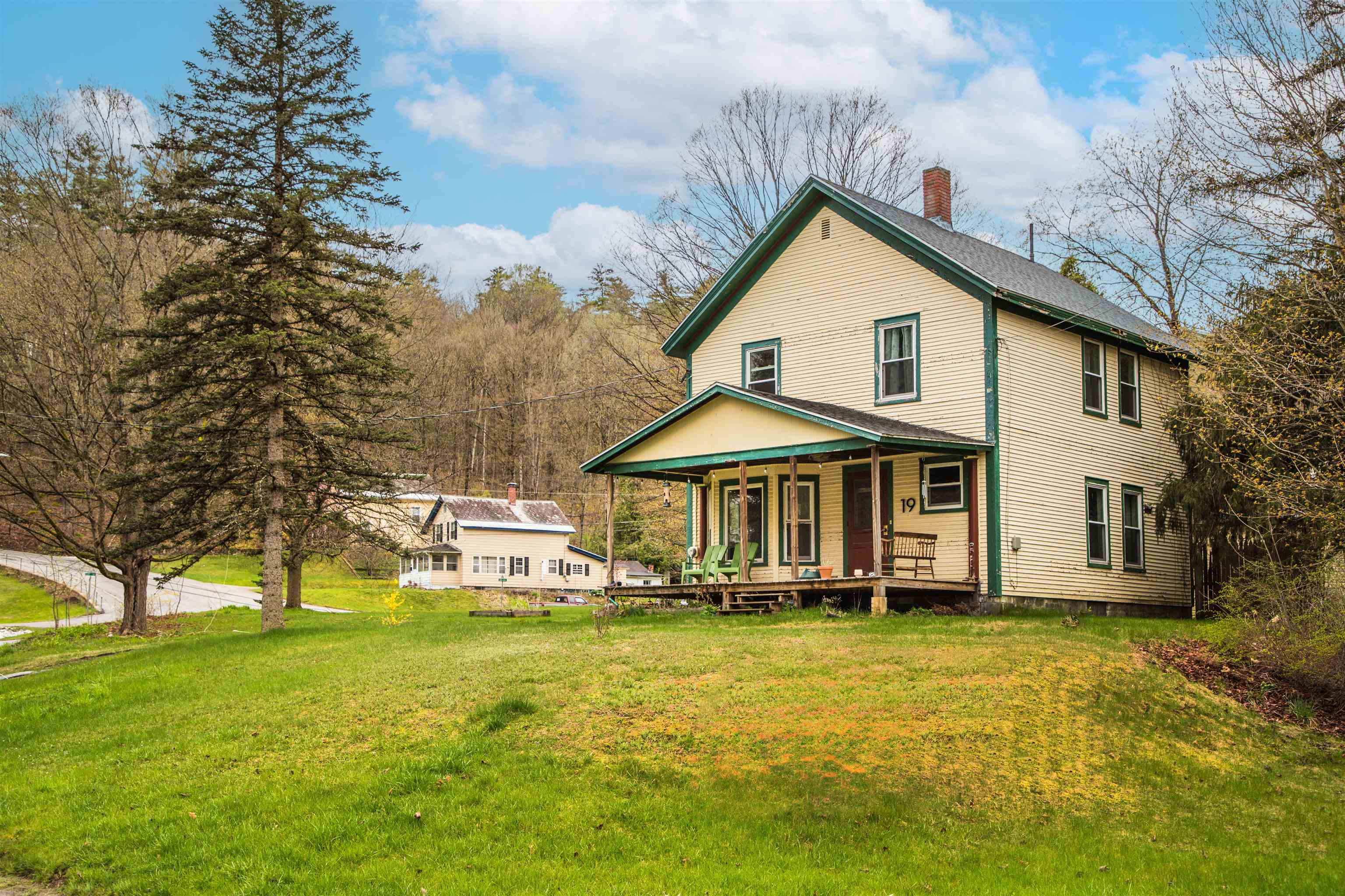 19 Pleasant Street