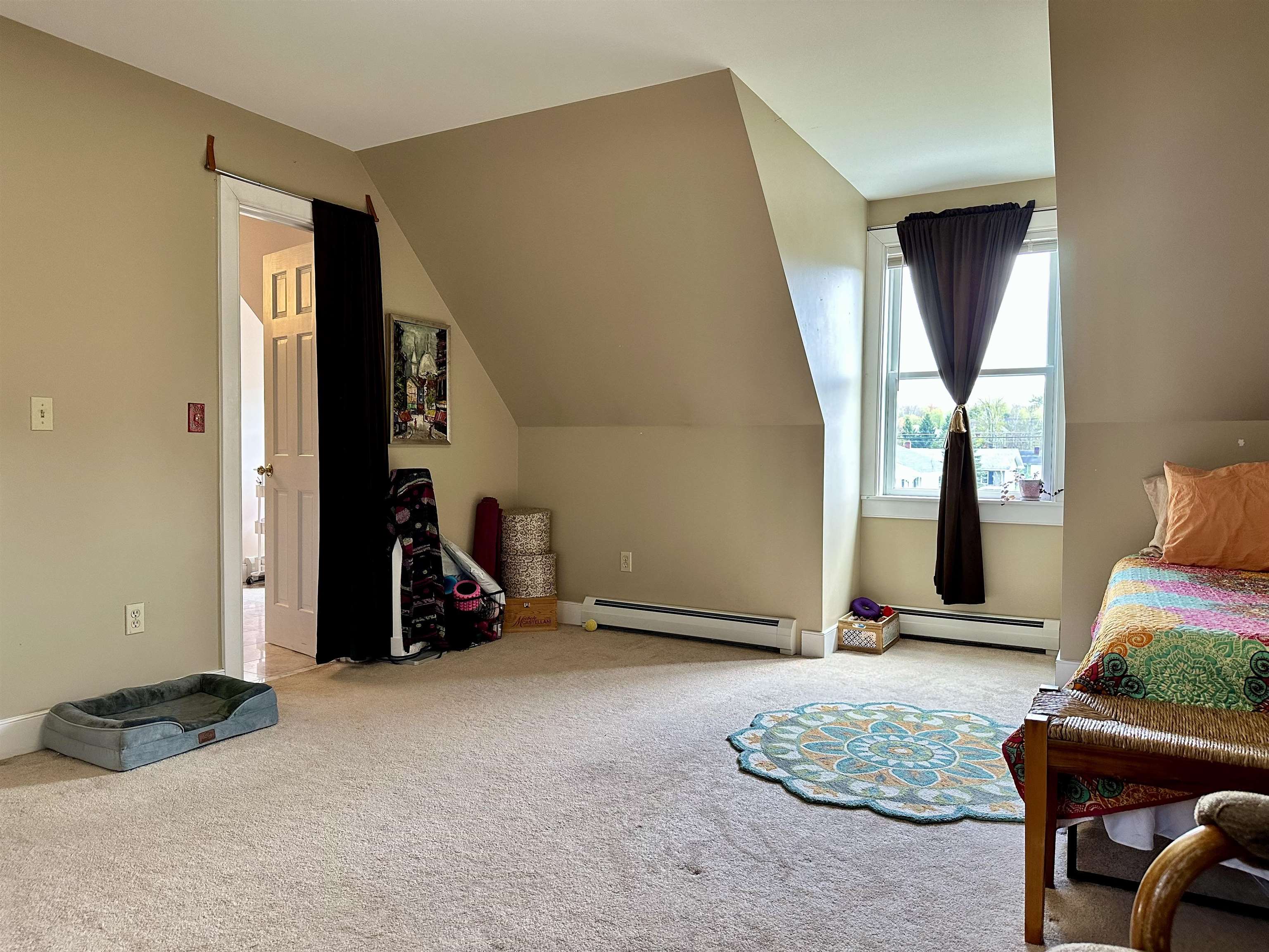 16 Edgewood Drive