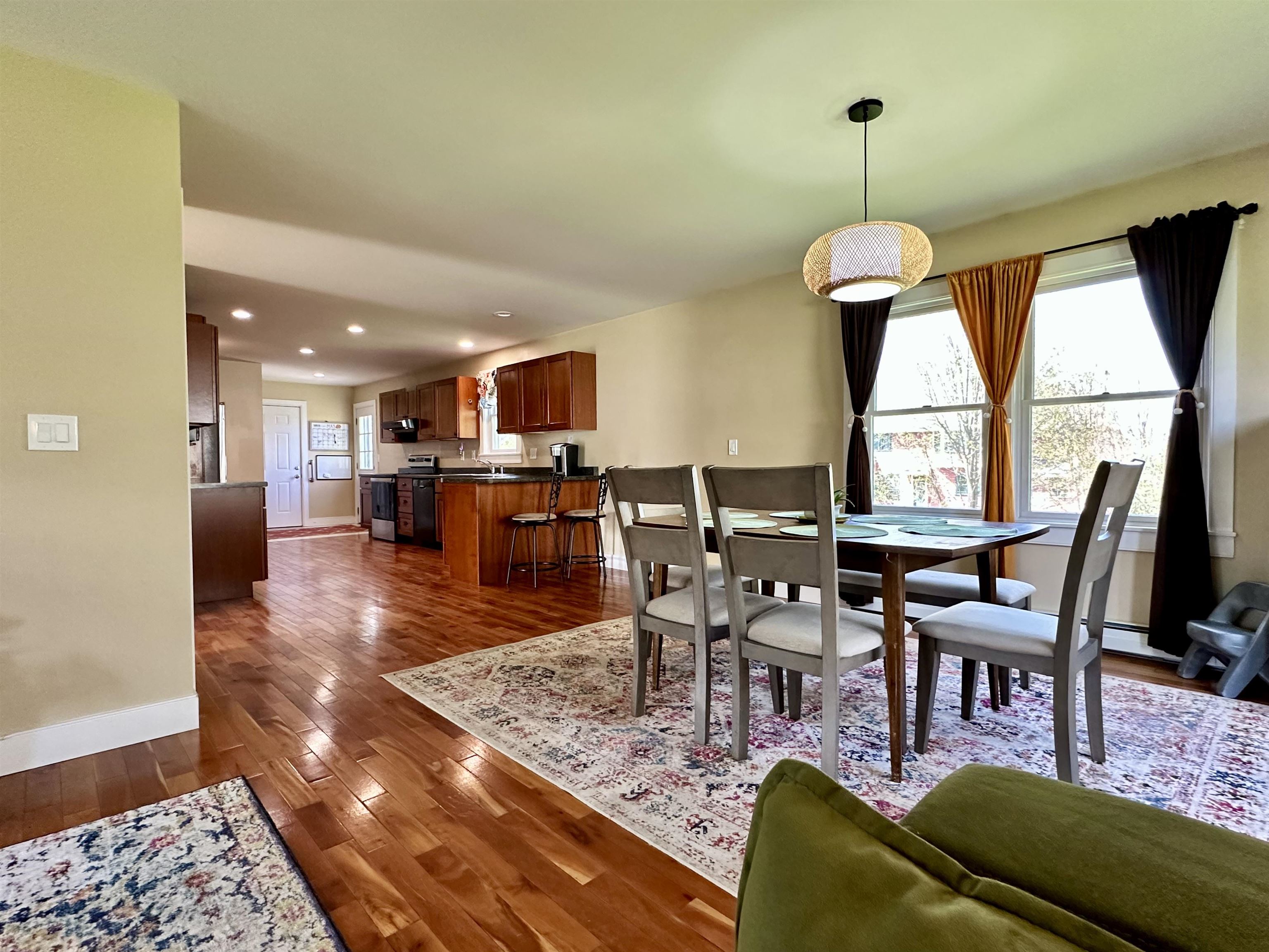 16 Edgewood Drive
