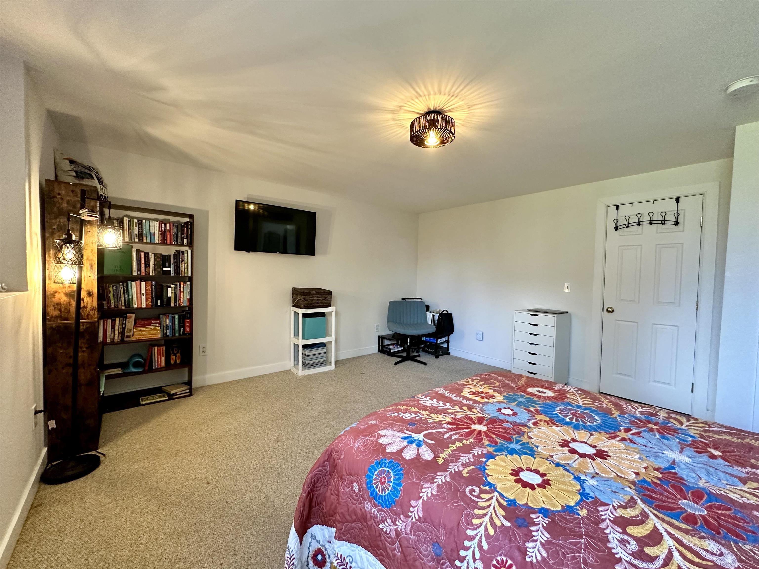 16 Edgewood Drive
