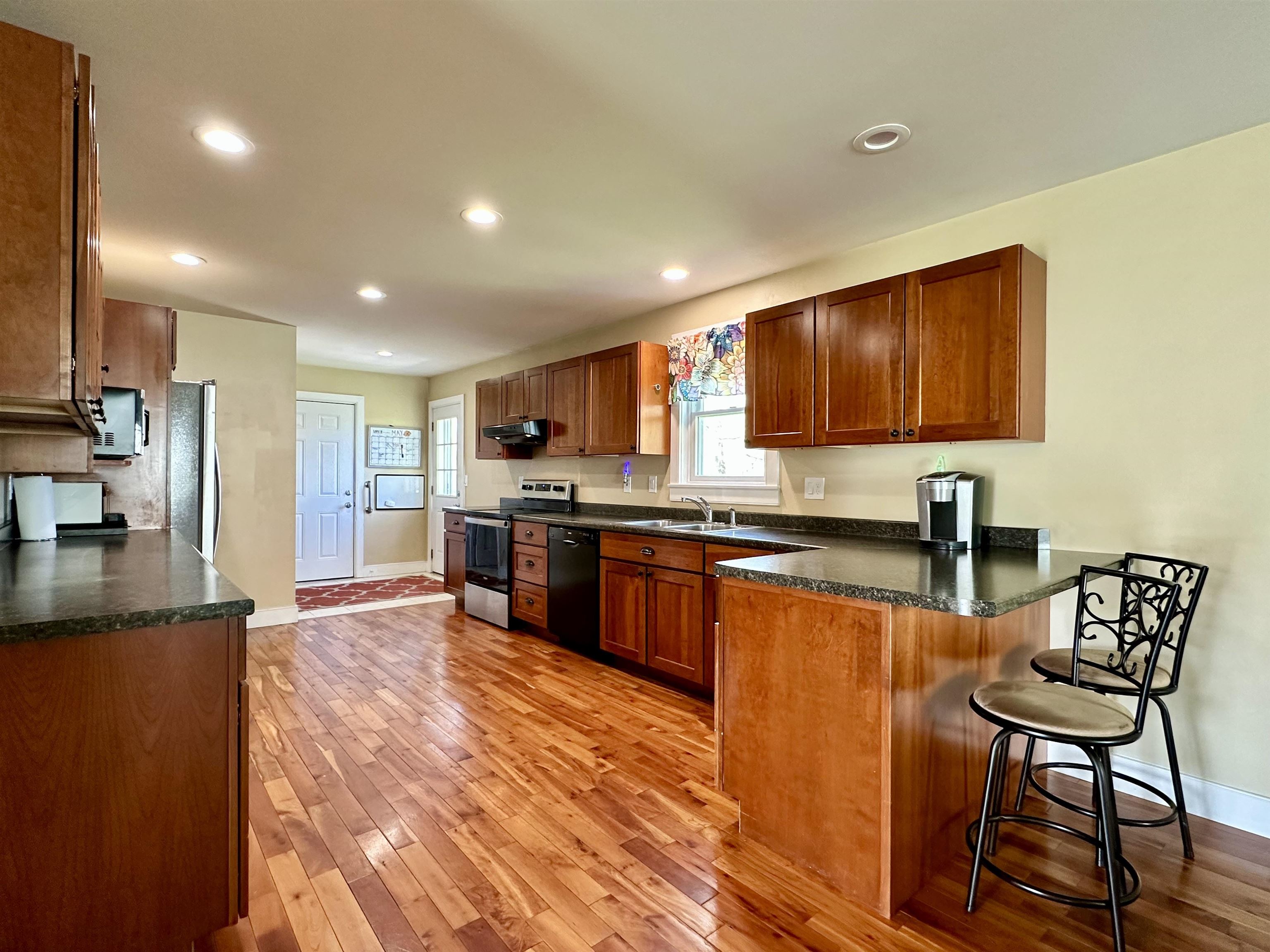 16 Edgewood Drive